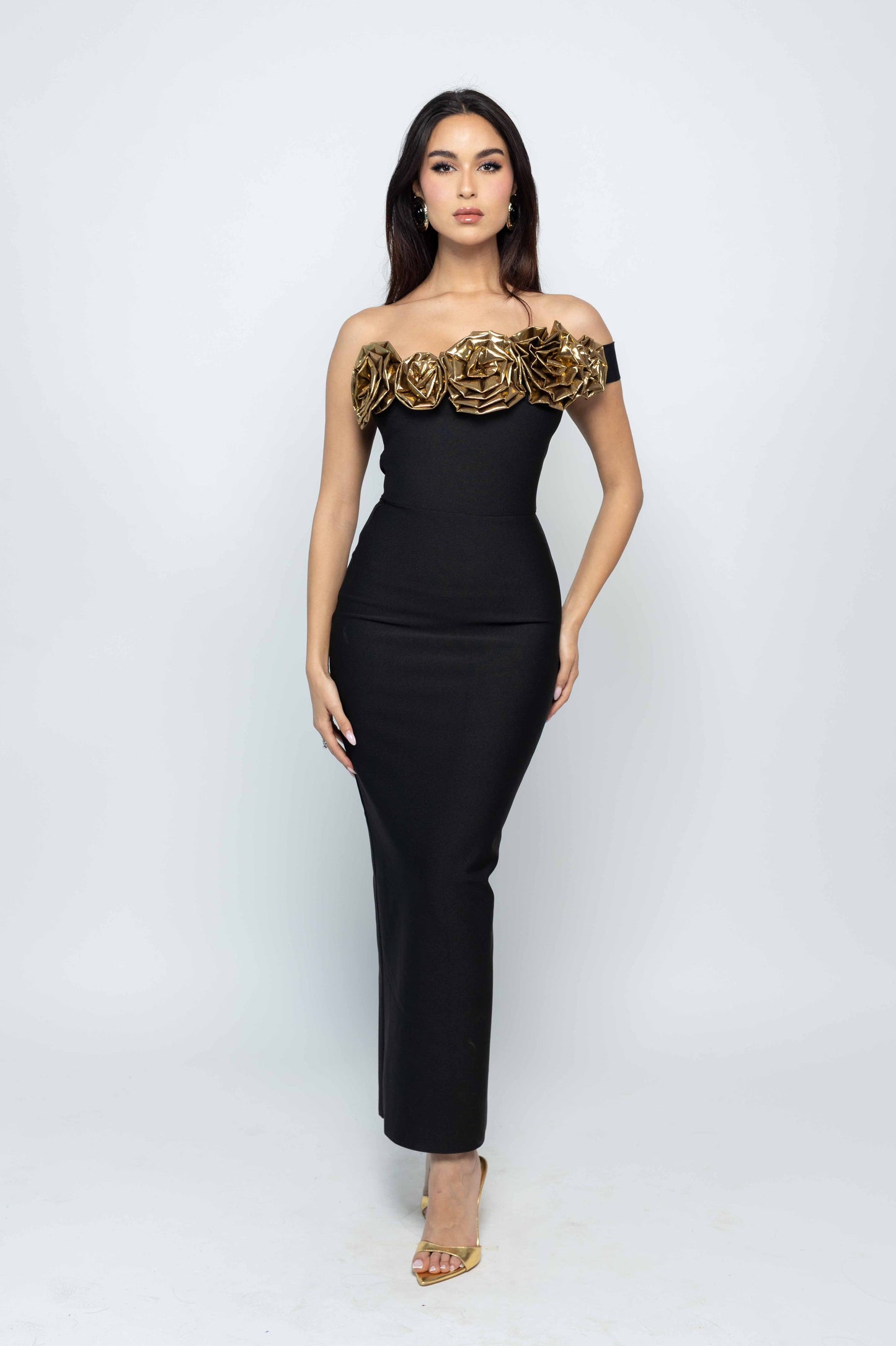 GOLDEN STACY FLOWER DETAILS BLACK BANDAGE DRESS MATEENO GOLDEN STACY FLOWER DETAILS BLACK BANDAGE DRESS MATEENO