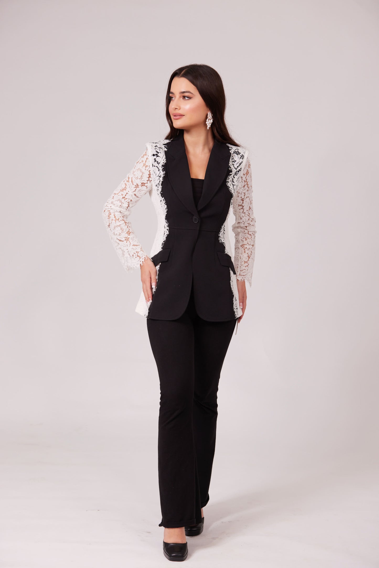 IRINA LACE BLAZER