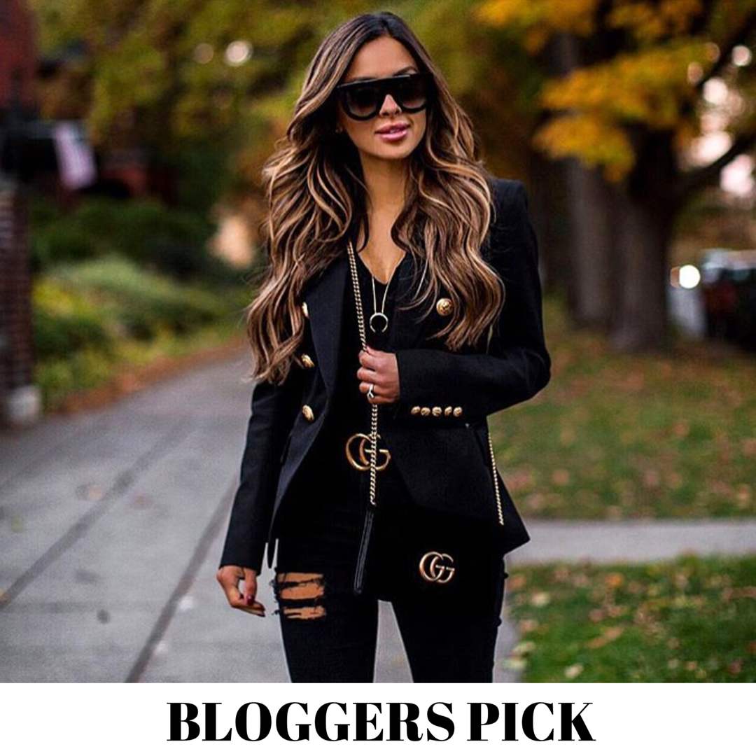 BLAZER NOIR AVEC BOUTON DOR Mateeno