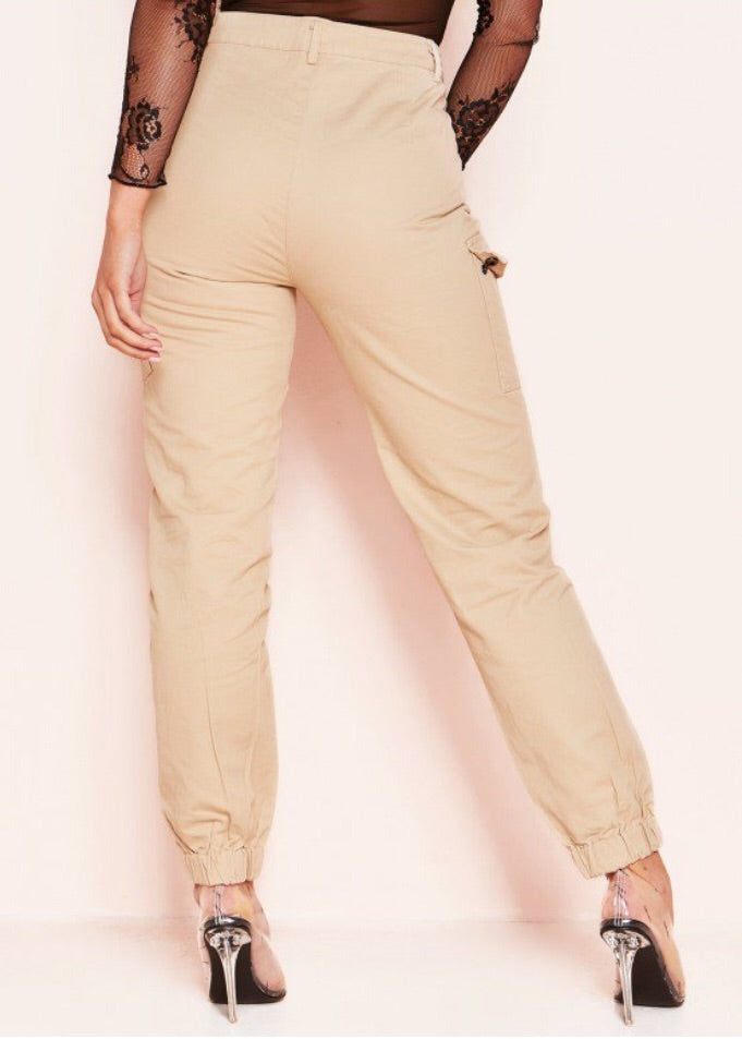 WILLOW POCKET CARGO TROUSERS